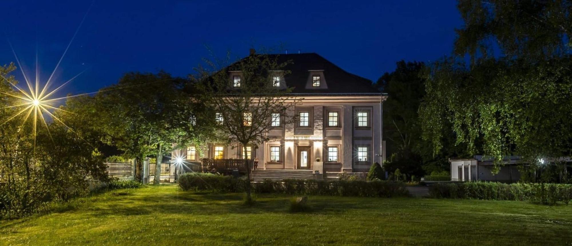 Hotel Zamecek Raspenava Eksteriør billede